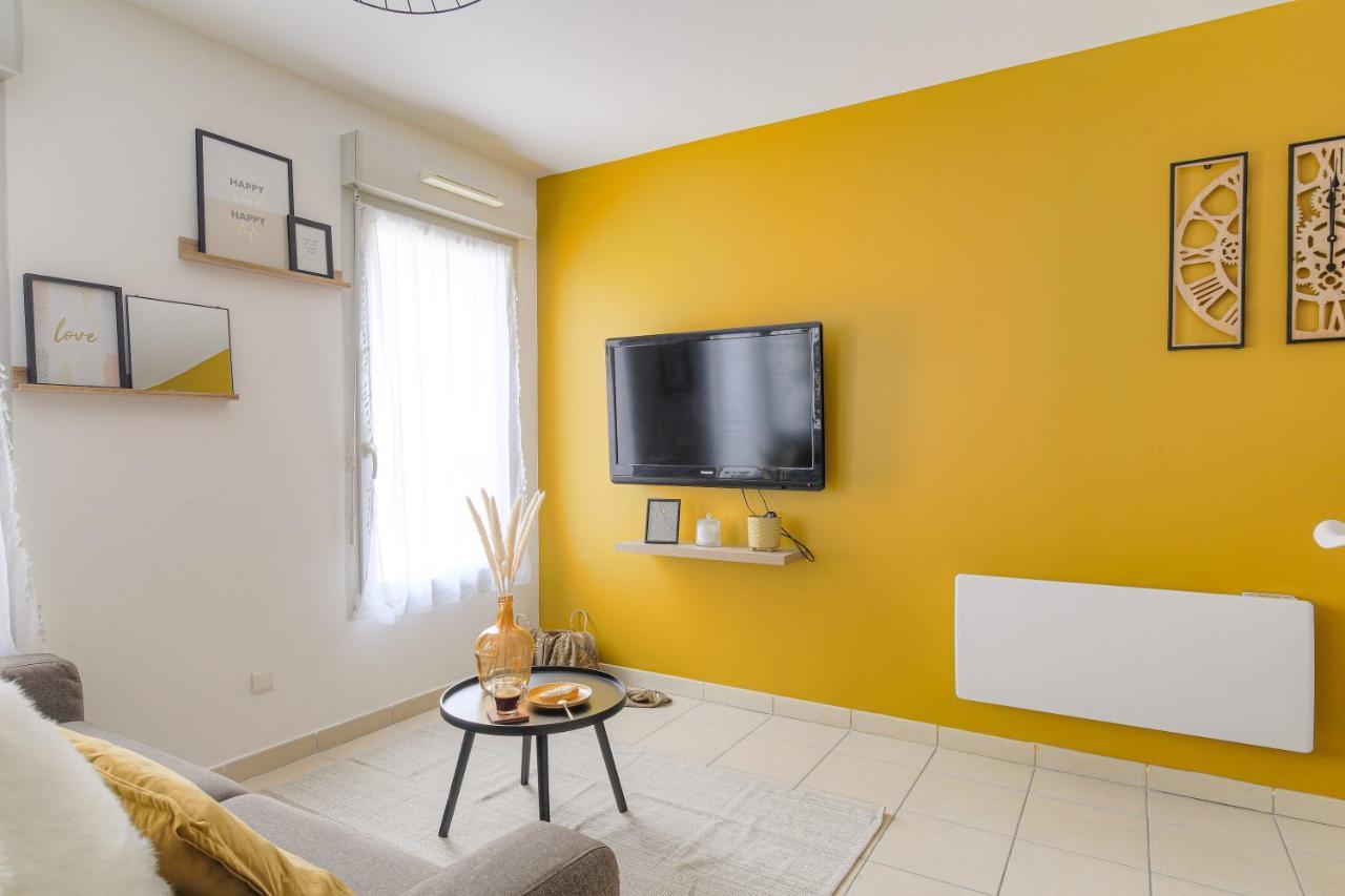 Ferienwohnung Le Louis D'Or -Acces Facile Gare/Eurexpo/Aeoroport Villeurbanne Exterior foto
